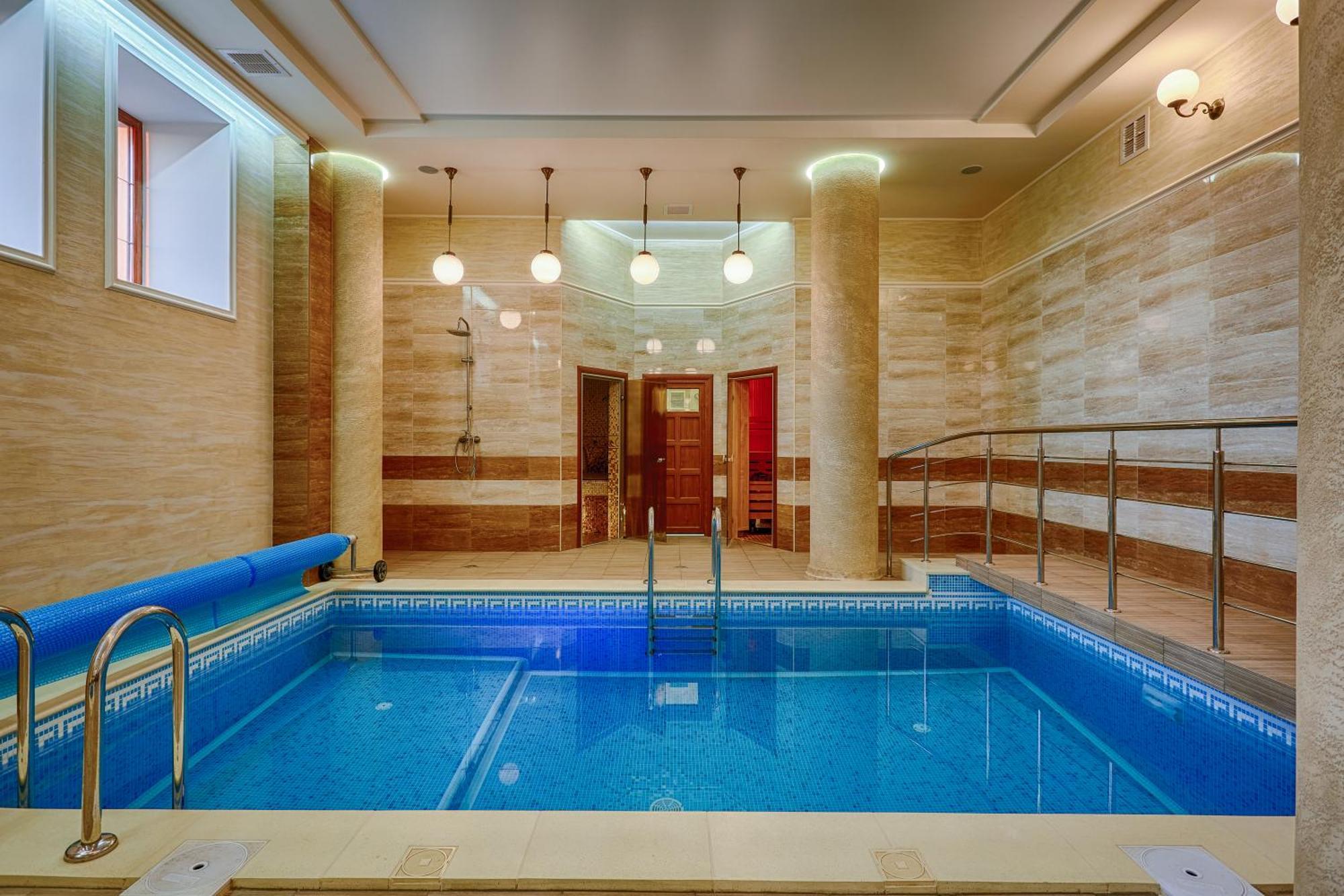 Hotel Taras Bulba à Kamianets-Podilsky Extérieur photo